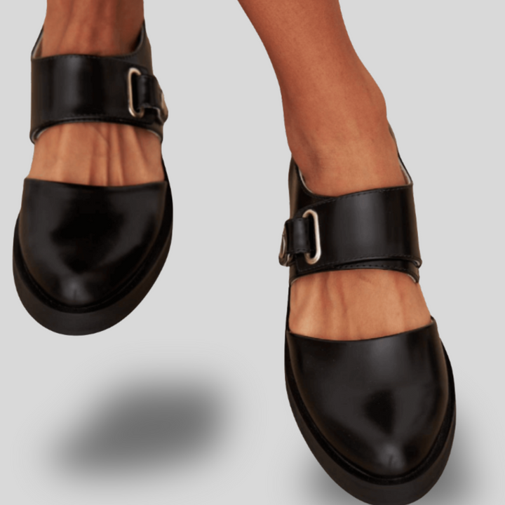 Clara | Strap Shoes
