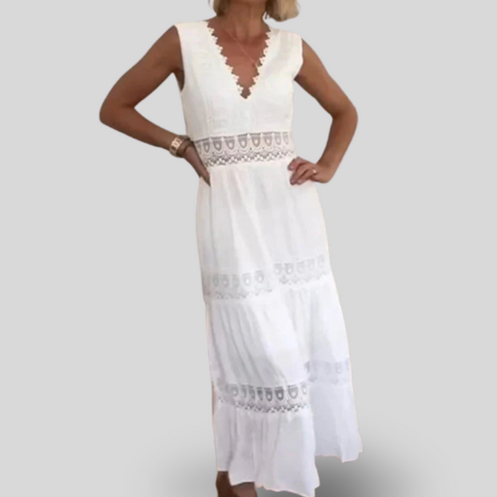 Amelisse | Lace Midi Dress