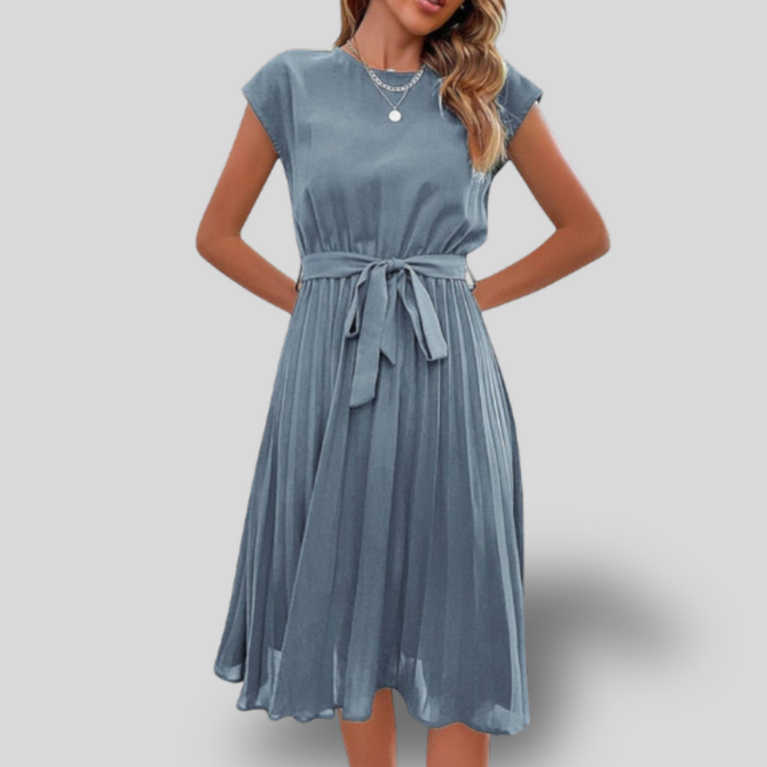 Claire | Casual Pleated Midi Dress