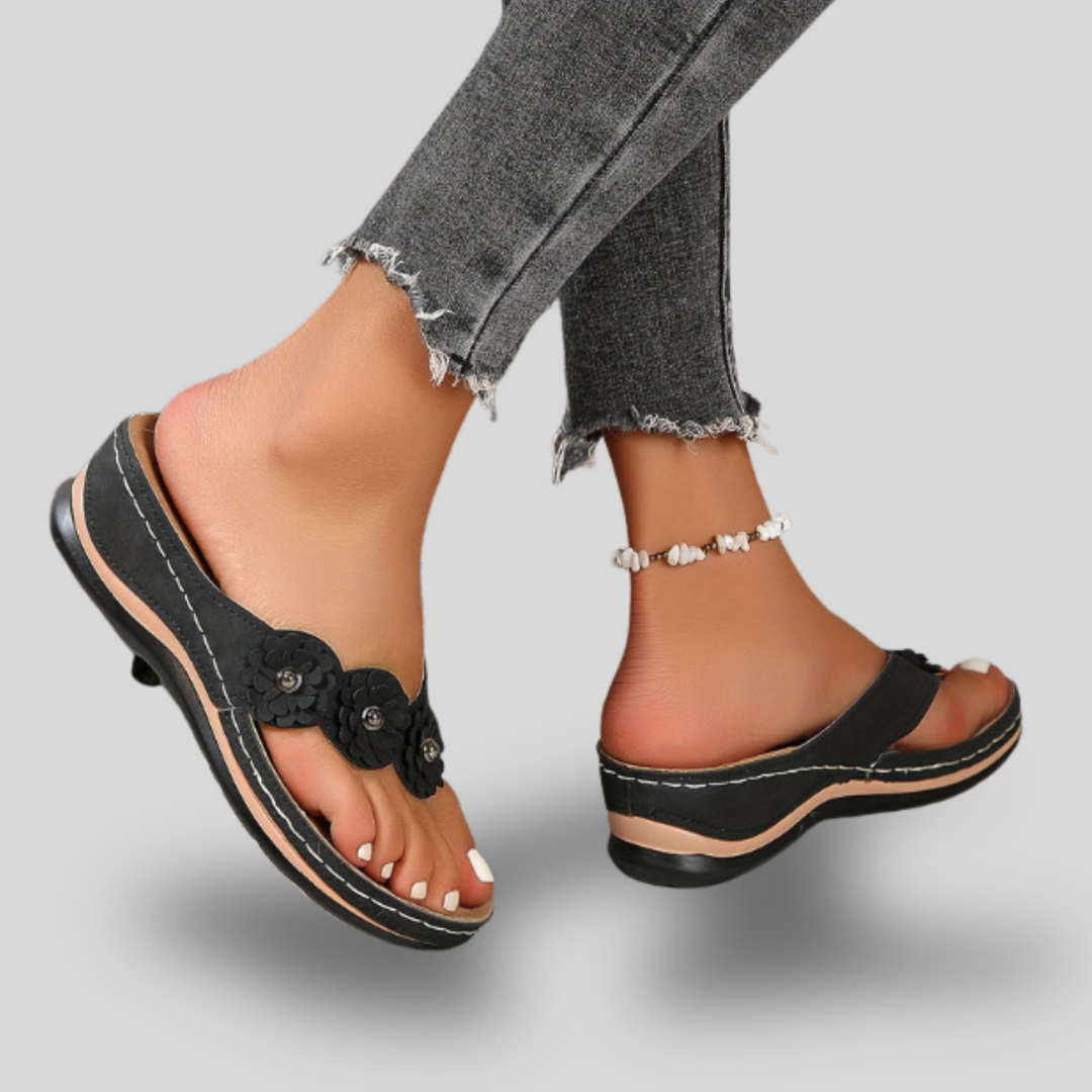 Alia | Orthopedic Sandals