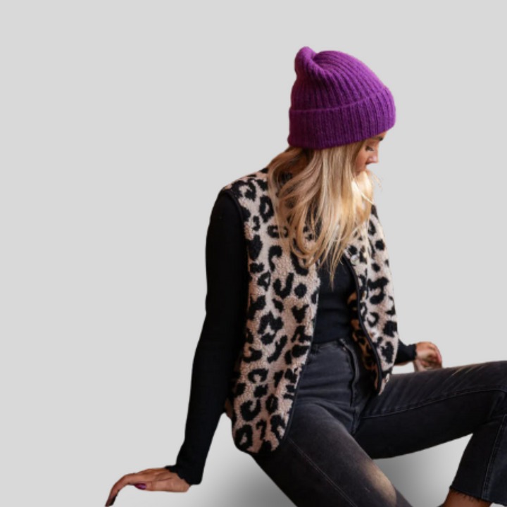 Astrid | Leopard Knit Vest