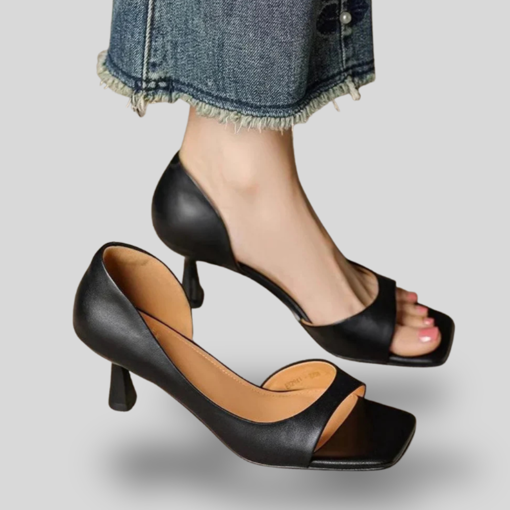 Selene | Square-Toe Kitten Heels