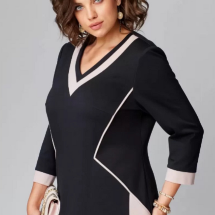 Alina | Elegant Black V-Neck Midi Dress