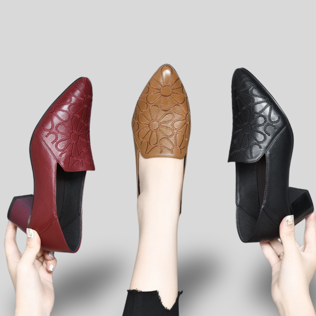 Lina | Textured Leather Low-Heel Pumps